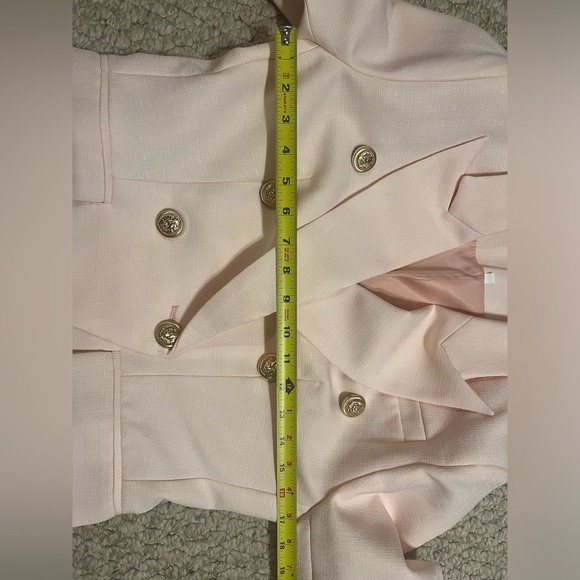 Blazer - Picture 10 of 10